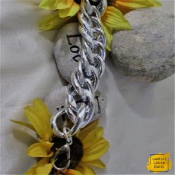 Parisian Silver Chain Link Bracelet - Picture 4 of 6